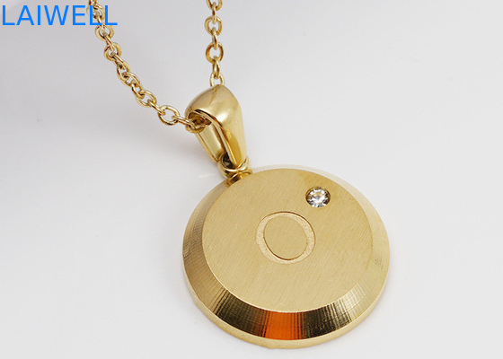 Μοντέρνα Λούξουζ Ντιζάιν Κοσμήματα 18*18MM 18K Χρυσό επιχρυσωμένα Ατσάλινα Επιστολικά Κεραμίδια Με Ζιρκώνα