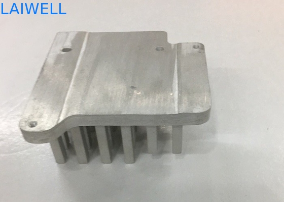 Προσαρμοσμένο ηλεκτρικό ψυγείο με CNC Metal Stamping Προφίλ αλουμινίου εκχυλίστηκαν θερμική διάσπαση θεραπεία ανωτισμού